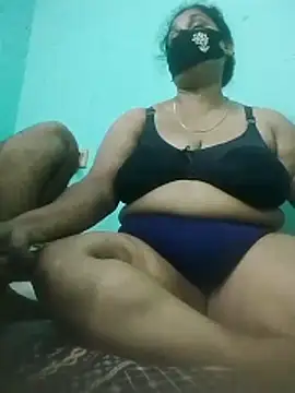 Snapshot of Adhora-54 chatting on 05-31-26, 11:50 Adhora-54 online show from 05-31-26, 11:50