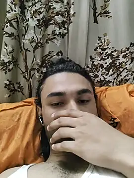 Snapshot of kabir_noir chatting on 06-12-26, 01:43 kabir noir online show from 06-12-26, 01:43