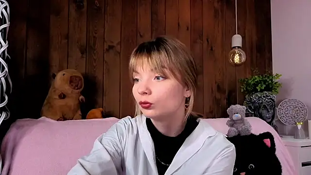 Snapshot of IvoryPesante chatting on 06-14-26, 08:22 IvoryPesante online show from 06-14-26, 08:22