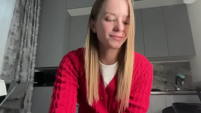 Snapshot of DanikaMory chatting on 06-03-26, 02:33 DanikaMory online show from 06-03-26, 02:33