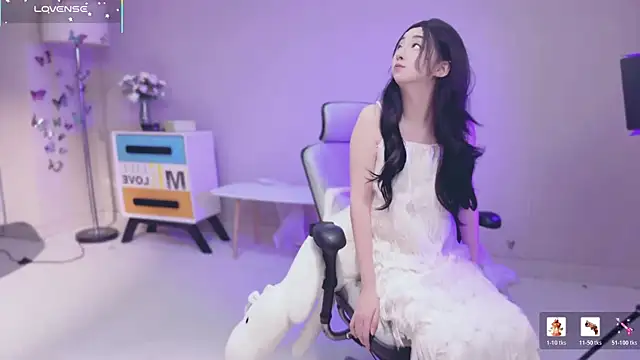 qianqianliao online show from 06-21-26, 07:44