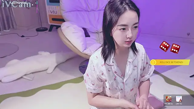 qianqianliao online show from 06-28-26, 04:18
