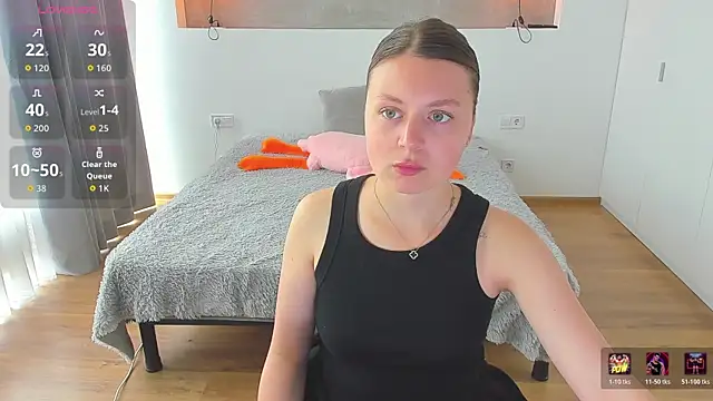 Kitkatvel online show from 06-13-26, 05:38