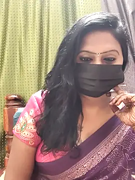 Snapshot of Meera_mia chatting on 06-29-26, 01:00 Meera mia online show from 06-29-26, 01:00