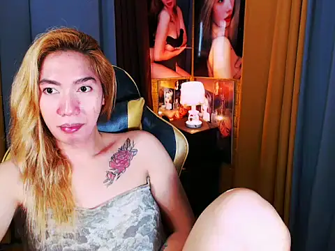 sexynaughtychristinaxx online show from 06-01-26, 06:20