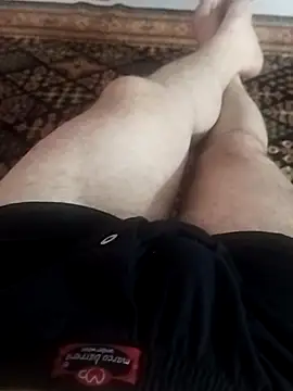 Snapshot of Oktay36 chatting on 06-09-26, 05:35 Oktay36 online show from 06-09-26, 05:35