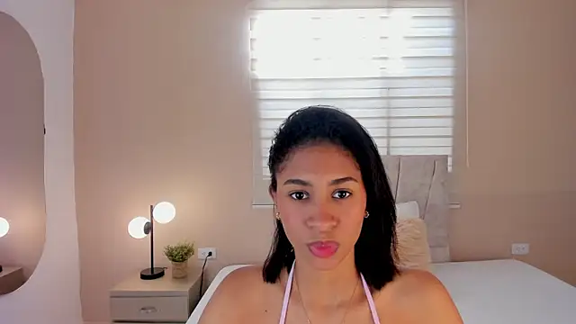 Snapshot of NIAH_JADET chatting on 06-02-26, 12:51 NIAH JADET online show from 06-02-26, 12:51