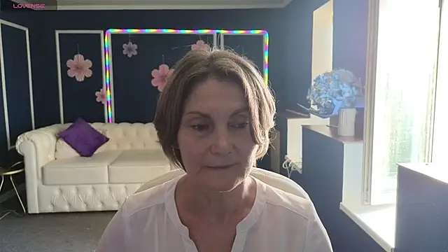Snapshot of Mabel_Magic chatting on 07-04-26, 12:55 Mabel Magic online show from 07-04-26, 12:55