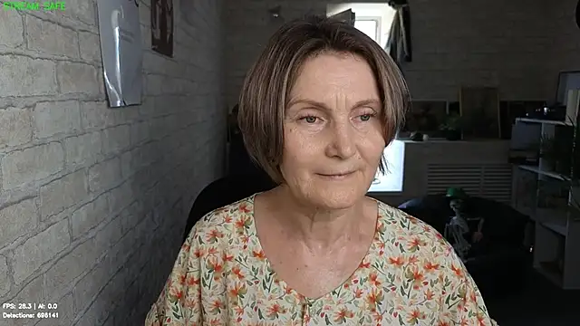 Snapshot of Mabel_Magic chatting on 07-06-26, 12:13 Mabel Magic online show from 07-06-26, 12:13