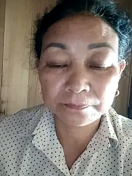 Snapshot of Orio-baby chatting on 06-03-26, 02:33 Orio-baby online show from 06-03-26, 02:33