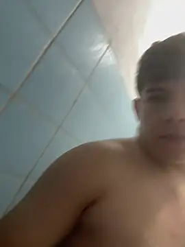 Soyivan22 online show from 06-10-26, 03:33