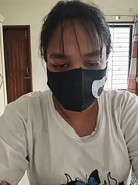 Snapshot of Neha-71 chatting on 06-02-26, 04:03 Neha-71 online show from 06-02-26, 04:03