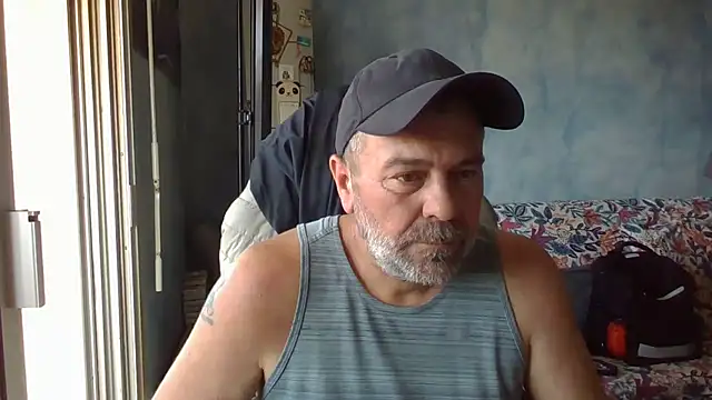 Snapshot of panda_06200 chatting on 06-23-26, 10:46 panda 06200 online show from 06-23-26, 10:46
