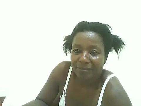 Snapshot of ariannsexy chatting on 05-30-26, 01:19 ariannsexy online show from 05-30-26, 01:19