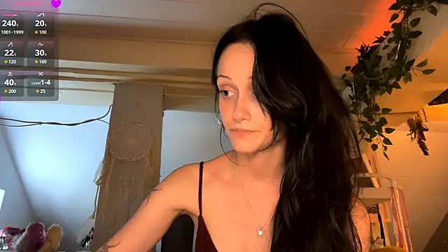 DreamaWeavers online show from 07-16-26, 03:40
