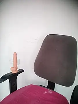 ScarletLovee  online show from 06-16-26, 08:11