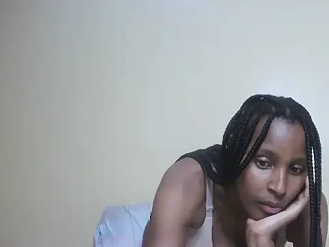 Snapshot of Shakin_amid chatting on 07-15-26, 07:19 Shakin amid online show from 07-15-26, 07:19