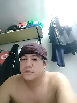 hotboyrider online show from 06-15-26, 03:03