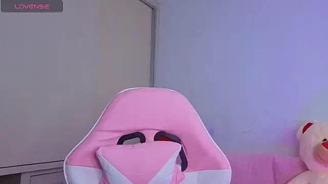 dolliemma online show from 06-05-26, 06:42