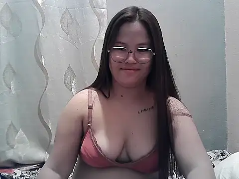 ThePrettySecret online show from 07-17-26, 06:57