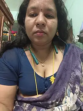 Tamil-kaviya98 online show from 06-12-26, 05:45