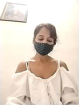 cutieNancy89 online show from 07-08-26, 12:31