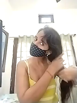 cutieNancy89 online show from 07-22-26, 03:53