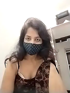 cutieNancy89 online show from 07-27-26, 02:07