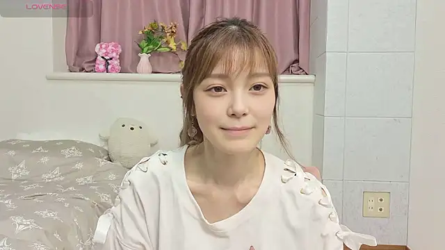 Snapshot of -Ria1022- chatting on 06-20-26, 03:15 -Ria1022- online show from 06-20-26, 03:15
