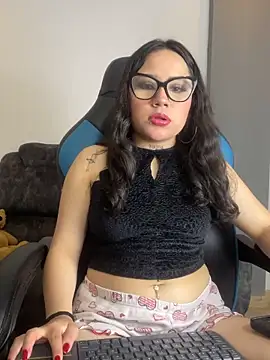 Miiarouse   online show from 06-02-26, 04:36