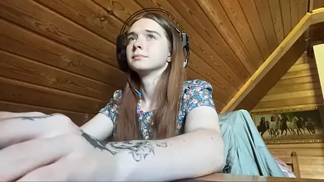 Snapshot of MariaLake chatting on 07-24-26, 05:16 MariaLake online show from 07-24-26, 05:16