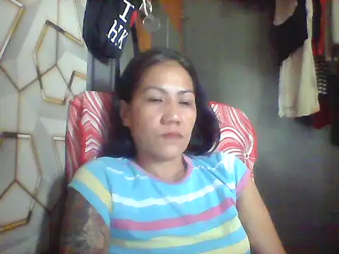 pinayheartaker online show from 06-11-26, 03:26