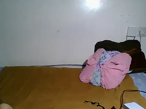 curvy queen89 online show from 06-26-26, 07:46