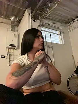 Snapshot of Maia_afrodita chatting on 06-11-26, 02:53 Maia afrodita online show from 06-11-26, 02:53