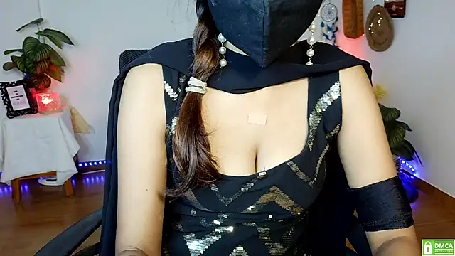 Yalinahotty online show from 07-05-26, 04:19