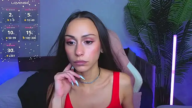 Snapshot of Petite_Moly chatting on 06-19-26, 08:29 Petite Moly online show from 06-19-26, 08:29