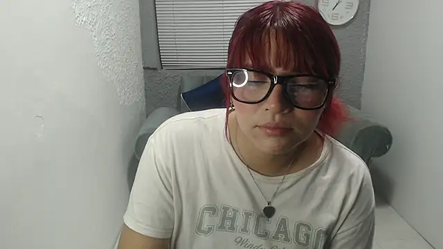 Snapshot of beckysexyhot chatting on 05-28-26, 02:36 beckysexyhot online show from 05-28-26, 02:36