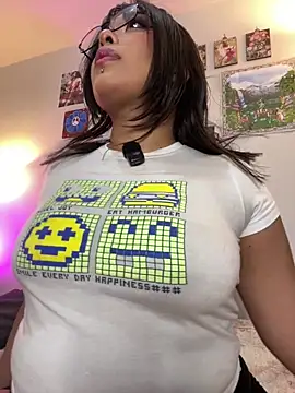 Im Nalaa online show from 06-17-26, 02:58