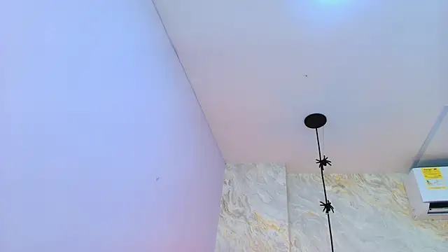 Snapshot of ariana_florez_ chatting on 06-30-26, 07:04 ariana florez online show from 06-30-26, 07:04