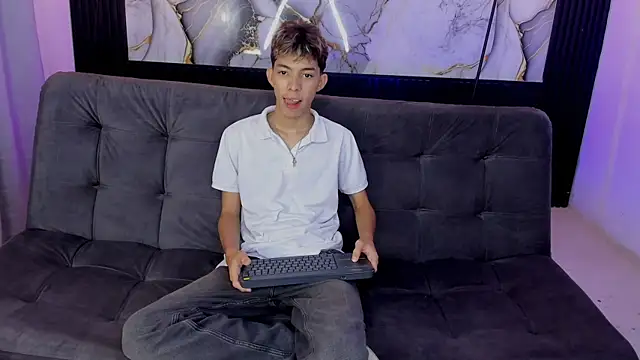 nico naughtyboy online show from 06-05-26, 12:28