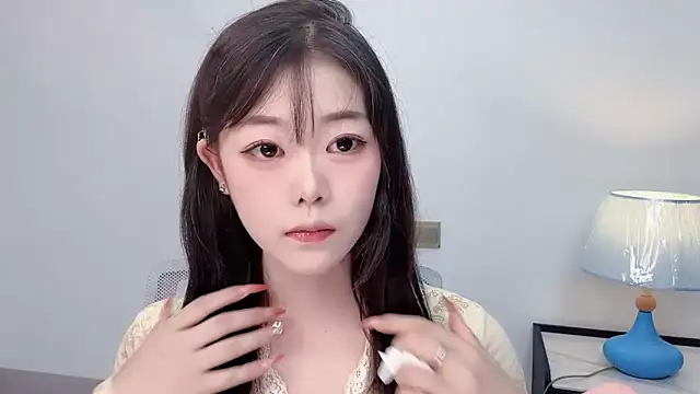 smalldaiwang online show from 07-18-26, 02:38