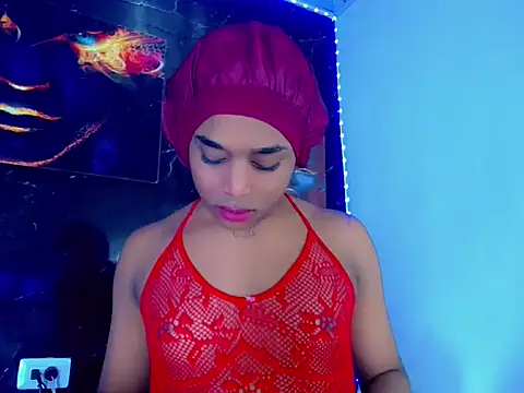 Snapshot of SaramyBigcock chatting on 06-14-26, 05:31 SaramyBigcock online show from 06-14-26, 05:31