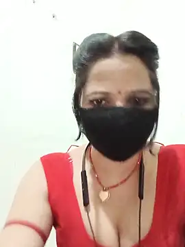 Snapshot of Karishma_bhabi3 chatting on 06-04-26, 04:57 Karishma bhabi3 online show from 06-04-26, 04:57