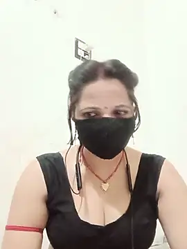 Snapshot of Karishma_bhabi3 chatting on 06-22-26, 05:32 Karishma bhabi3 online show from 06-22-26, 05:32