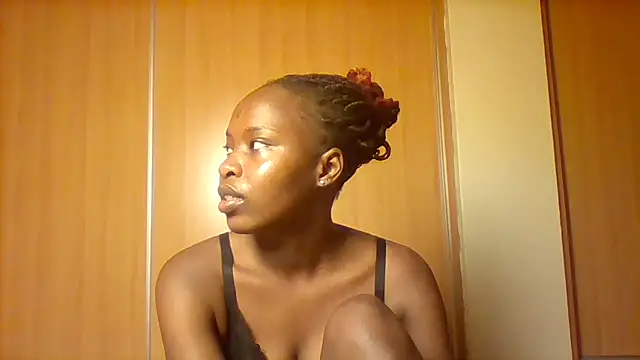 sweetmella  online show from 06-01-26, 04:58