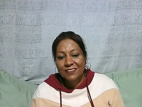 IndianSexyMilf69 online show from 06-16-26, 05:10