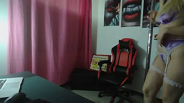 LolaSelvaggia online show from 07-20-26, 04:53