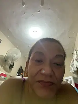 Snapshot of rosanna78322 chatting on 07-24-26, 05:16 rosanna78322 online show from 07-24-26, 05:16