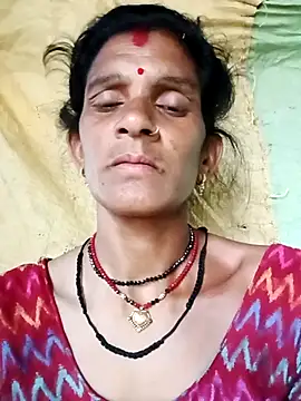 Snapshot of Cut_umang74 chatting on 06-27-26, 10:31 Cut umang74 online show from 06-27-26, 10:31