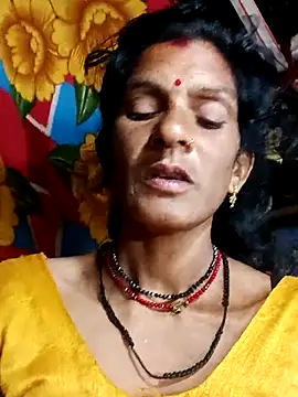 Snapshot of Cut_umang74 chatting on 07-24-26, 10:19 Cut umang74 online show from 07-24-26, 10:19